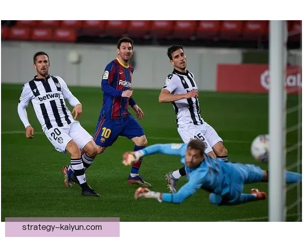 奥萨苏纳球队结构分析：阵容深度与战术布局呈现近期提升趋势