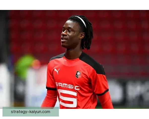 卡马文加持续提升中场核心潜力，备受期待的年轻球员彰显价值